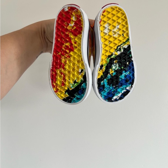 Vans Crayola shoes - BNWOT - Picture 2 of 5